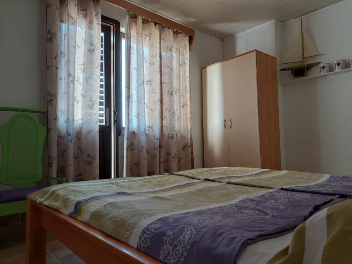 Apartment Galeb Lukovo Sugarje Ngoại thất bức ảnh